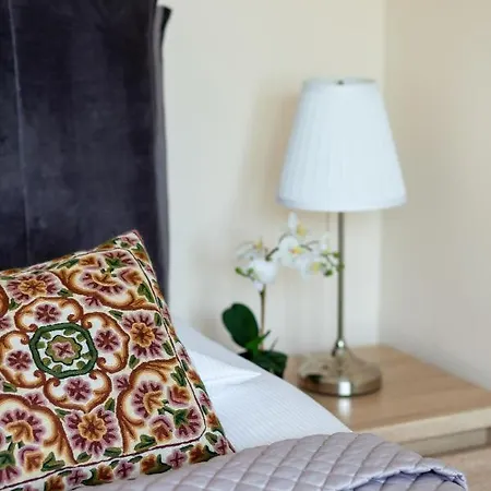 Royal Park Apartments Warsaw Sielecka By Noclegi Renters Zewnętrze zdjęcie
