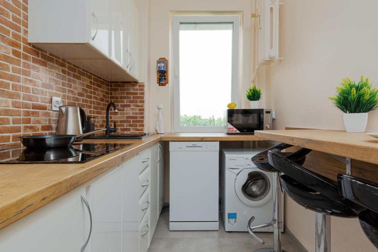Royal Park Sielecka By Renters Apartment